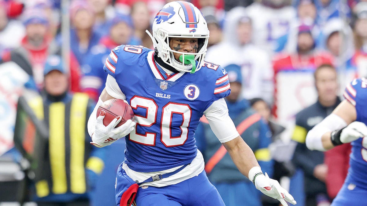 Bills' Nyheim Hines hires attorney after season-ending Jet Ski accident, per report