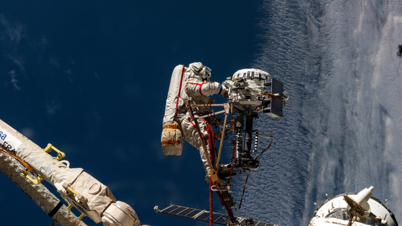 NASA Sets Coverage for Roscosmos Spacewalk Outside Space Station