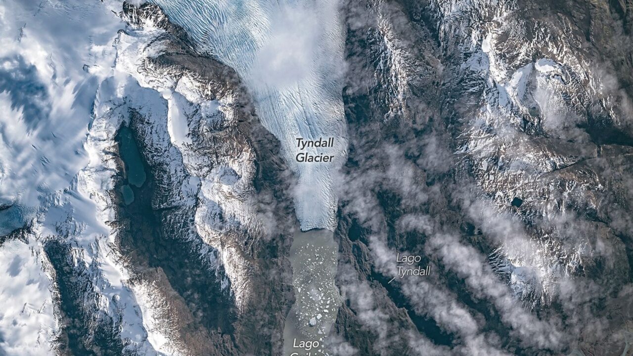 Tyndall’s Trail of Bergs